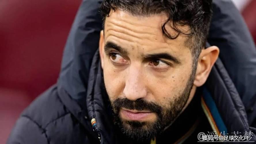 法布里齐奥·罗马诺透露,曼联与JJ·加布里埃尔的处境比最初预想的还要糟糕。 法布里齐奥·罗马诺透露,曼联与JJ·加布里埃尔的处境比最初预想的还要糟糕。